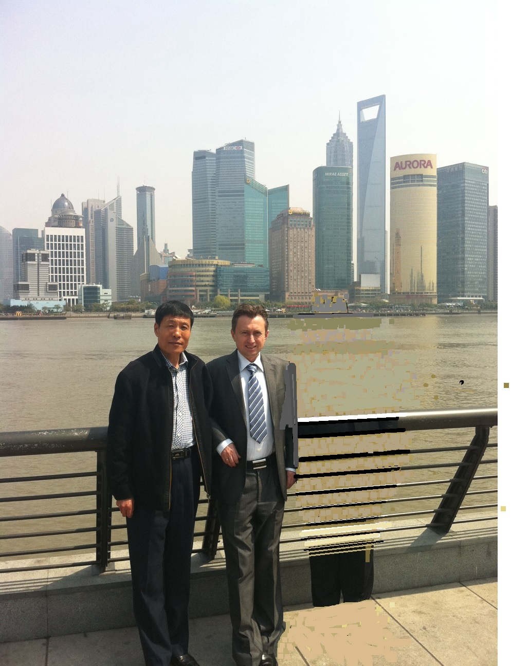歐洲礦業(yè)公司中國區(qū)總經(jīng)理邁克先生邀請(qǐng)?jiān)谏虾；ㄆ齑髲B會(huì)談